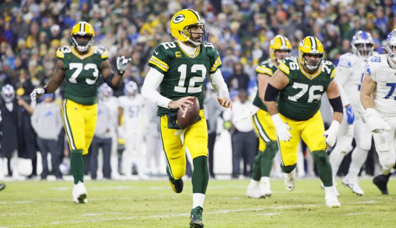 Aaron Rodgers and Packers Reportedly in Ongoing Talks With Jets