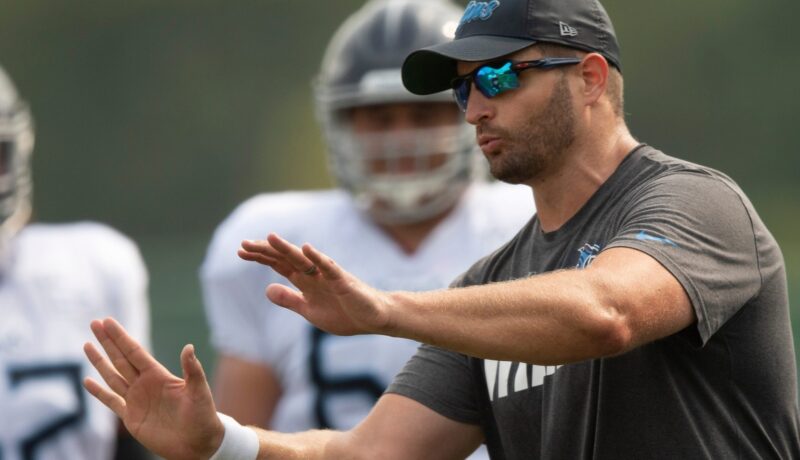 Keith Carter out as OL Coach as Aaron Glenn Begins Cleanup