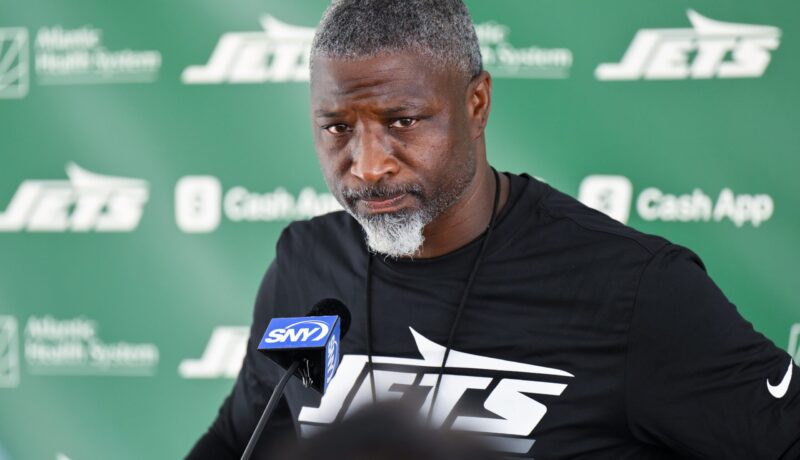 New York Jets Betting Preview | Division, Conference, and Super Bowl Odds 2025