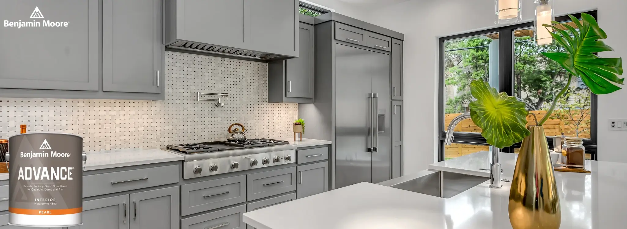 Benjamin Moore Advance Loconsolo Paints